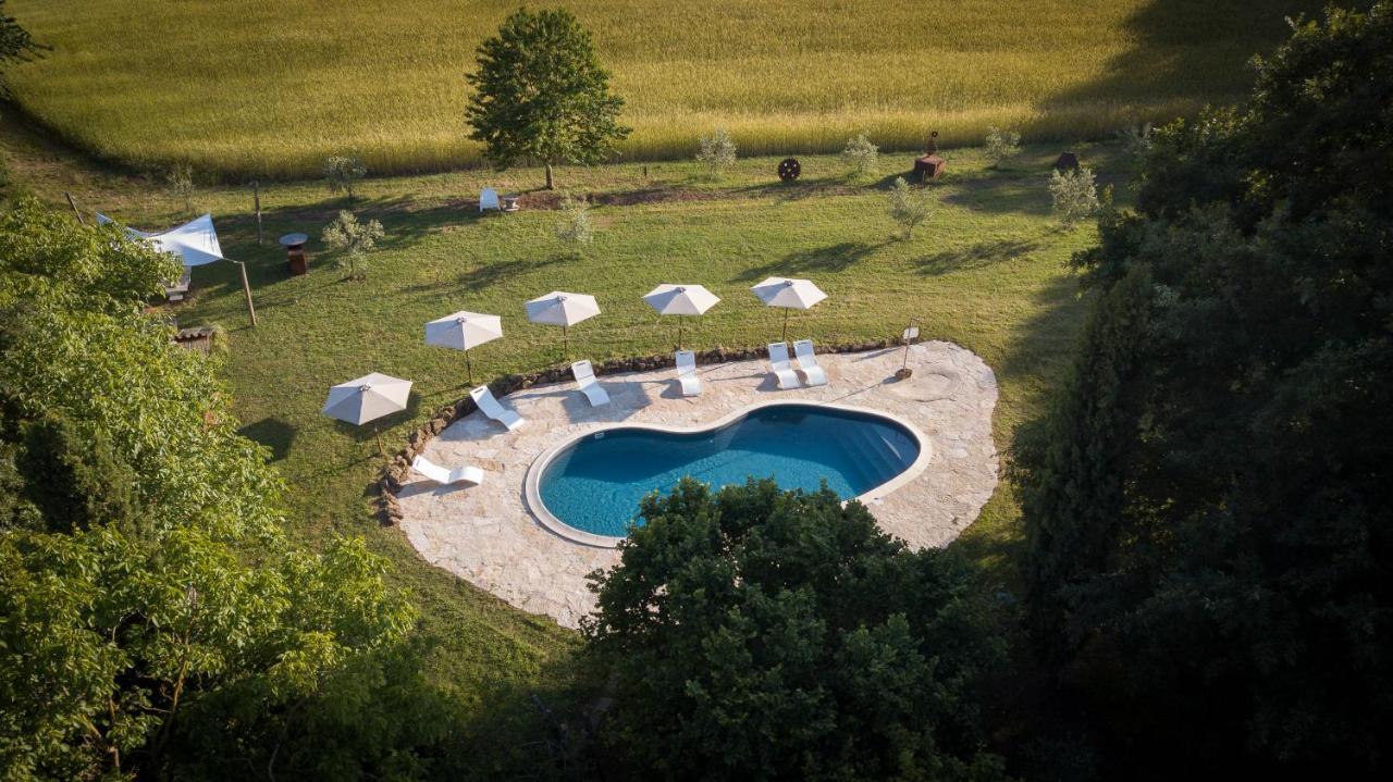 Glamping In Toscana, Luxury Tents In Agriturismo Biologico Sorano  Eksteriør billede