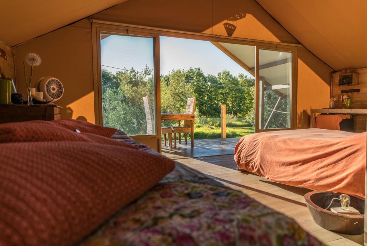 Glamping In Toscana, Luxury Tents In Agriturismo Biologico Sorano  Eksteriør billede