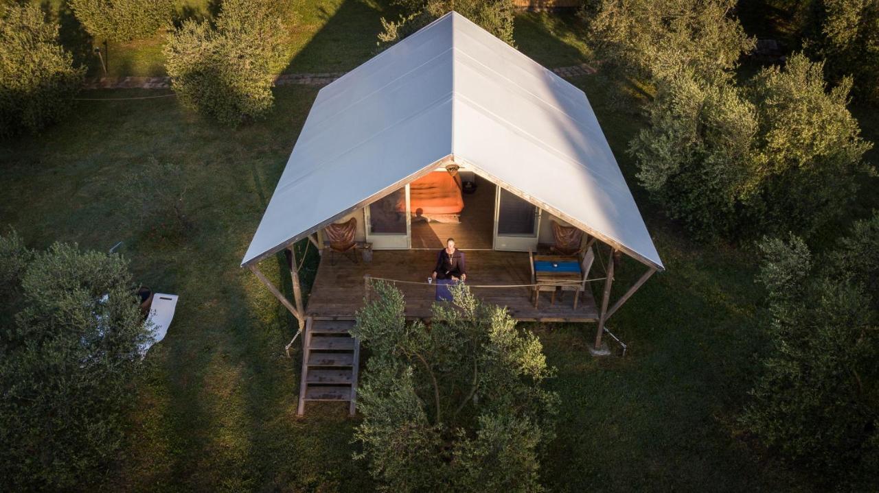 Glamping In Toscana, Luxury Tents In Agriturismo Biologico Sorano  Eksteriør billede